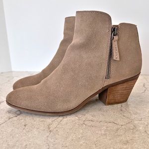 FREY & CO HOLLY SUEDE ANKLE BOOTS ASH COLOR SZ 8